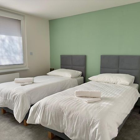 Apartman Olivia Apartment Samorin Ngoại thất bức ảnh